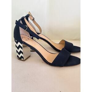 C Wonder Chevron Heels 9.5 Sandals Navy Blue White Coastal Nautical Prep Resort